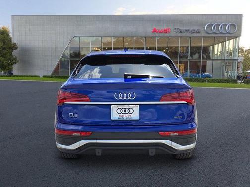 2021 Audi Q5 45 Premium Plus