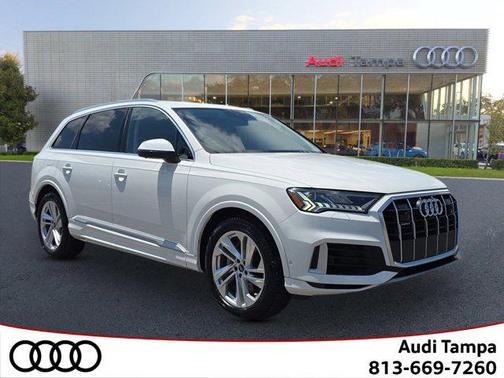 2022 Audi Q7 55 Prestige