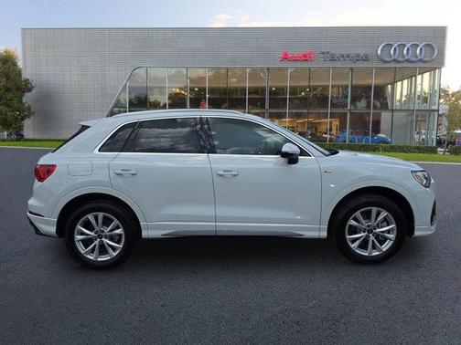 2025 Audi Q3 45 S line Premium Plus