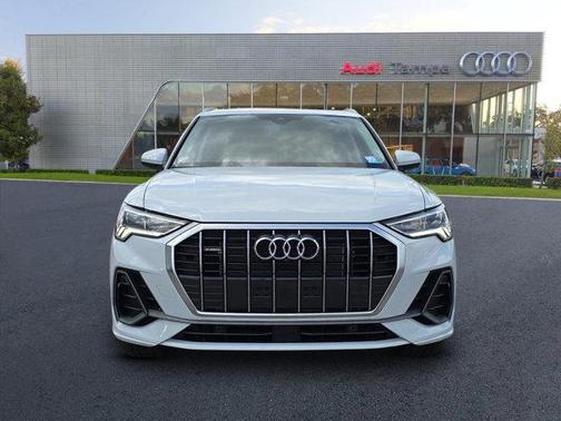 2025 Audi Q3 45 S line Premium Plus