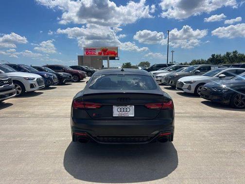 2022 Audi RS 5 2.9T