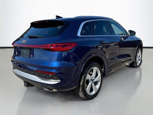 2025 Audi Q5 Premium Plus TFSI quattro S tronic