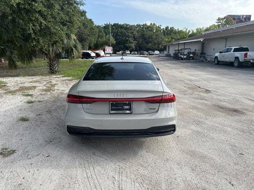 2025 Audi A7 Prestige 55 TFSI quattro S tronic