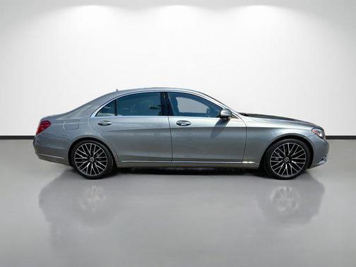 2015 Mercedes-Benz S-Class S 550