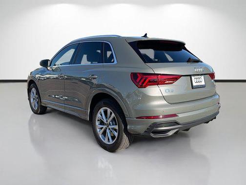 2023 Audi Q3 45 S line Premium Plus