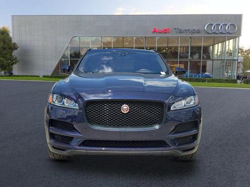 2019 Jaguar F-PACE 25t Premium