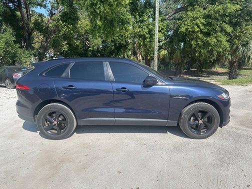 2019 Jaguar F-PACE 25t Premium