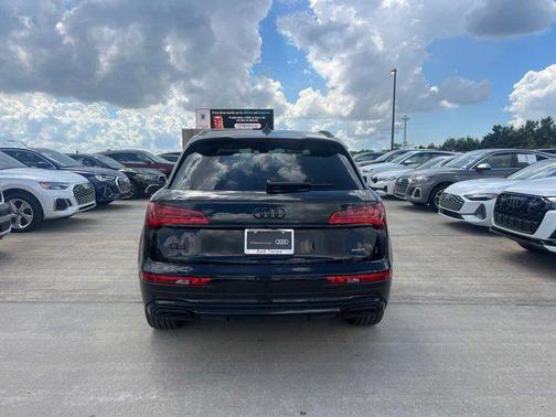 2025 Audi Q5 45 S line Premium Plus