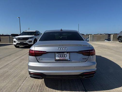 2023 Audi A4 40 Premium Plus
