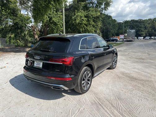 2022 Audi Q5 45 S line Premium Plus