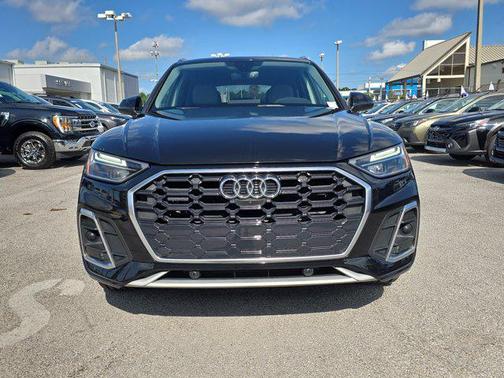 2022 Audi Q5 45 S line Premium Plus