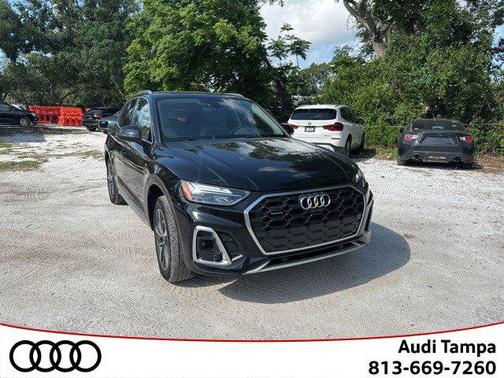 2022 Audi Q5 45 S line Premium Plus