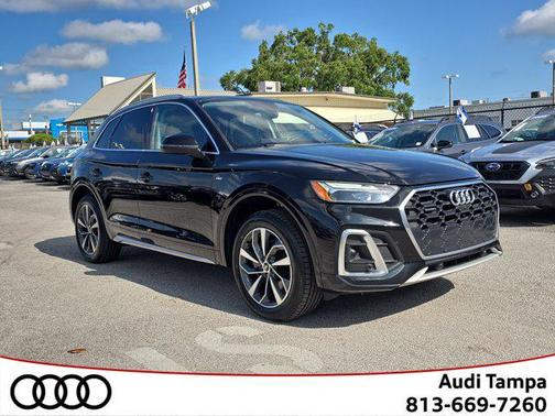 2022 Audi Q5 45 S line Premium Plus