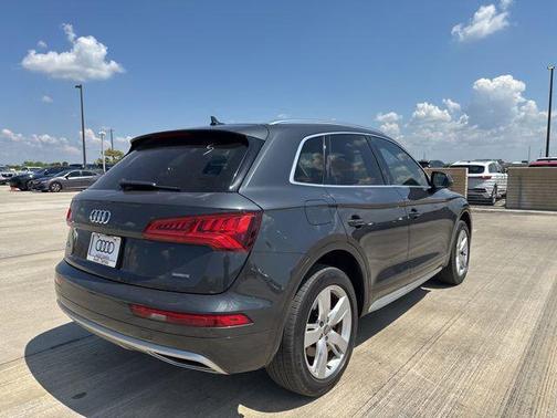 2019 Audi Q5 45 Premium