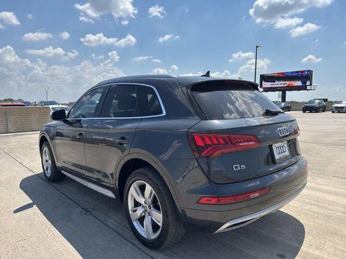 2019 Audi Q5 45 Premium