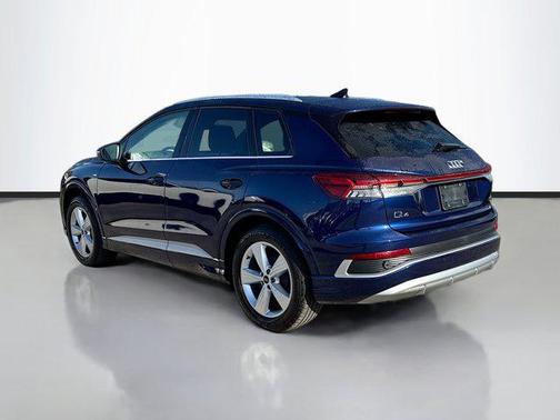 2024 Audi Q4 e-tron Premium Plus 55 quattro