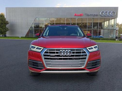 2018 Audi Q5 2.0T Premium Plus