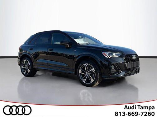 2025 Audi Q3 Premium 45 TFSI S line quattro Tiptronic