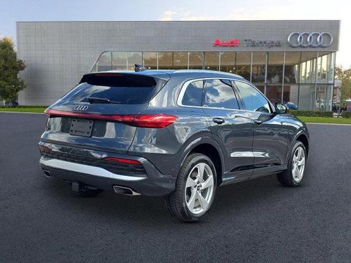 2025 Audi Q5 Prestige