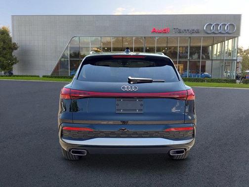 2025 Audi Q5 Premium