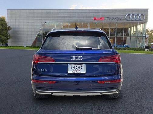 2021 Audi Q5 45 Premium Plus