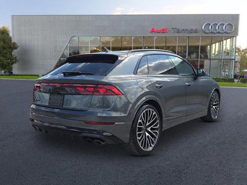 2025 Audi SQ8 4.0T Prestige