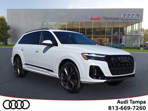 2025 Audi Q7 55 Premium Plus