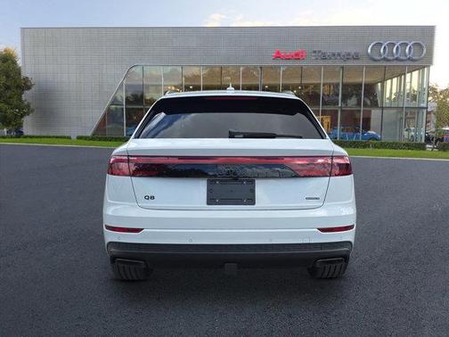 2026 Audi Q8 55 Premium