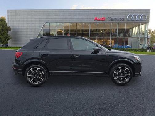 2025 Audi Q3 45 S line Premium Plus
