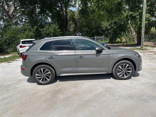 2023 Audi Q5 45 S line Premium Plus