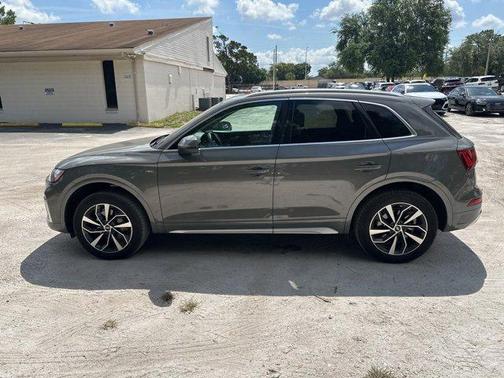 2023 Audi Q5 45 S line Premium Plus