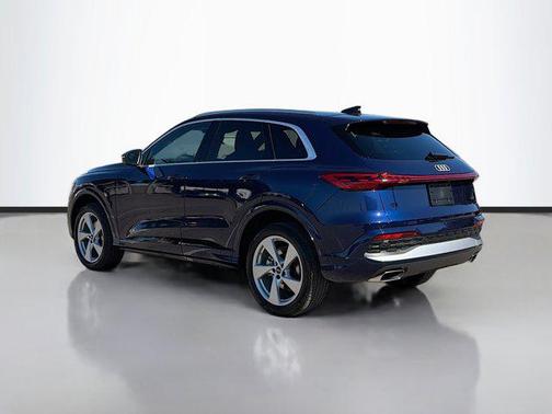 2025 Audi Q5 Premium Plus TFSI quattro S tronic