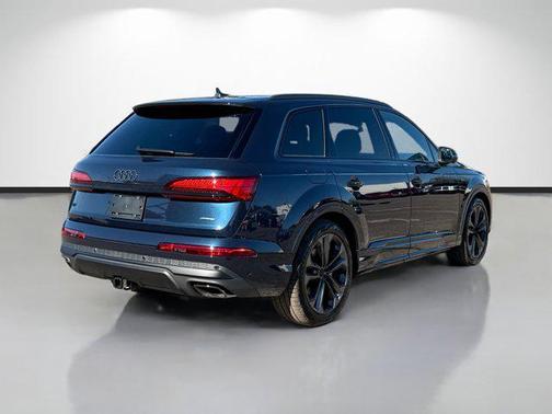 2026 Audi Q7 55 Premium Plus