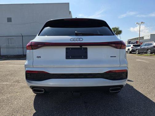 2025 Audi Q5 Premium Plus