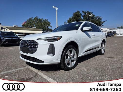 2025 Audi Q5 Premium Plus