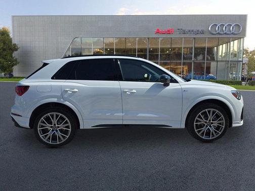 2025 Audi Q3 45 S line Premium Plus