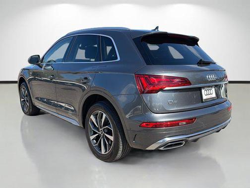 2022 Audi Q5 45 S line Premium Plus