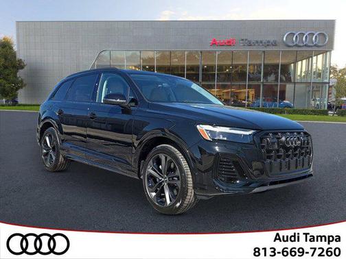 2025 Audi Q7 55 Premium Plus