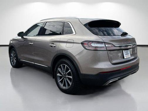 2021 Lincoln Nautilus Standard