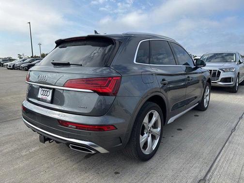 2023 Audi Q5 45 S line Premium Plus