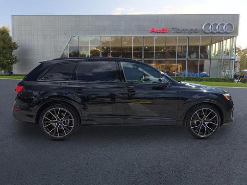2025 Audi Q7 55 Prestige