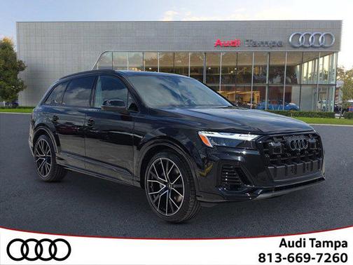 2025 Audi Q7 55 Prestige