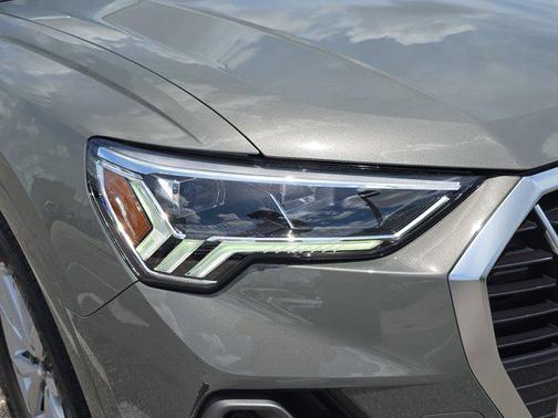 2022 Audi Q3 45 S line Premium Plus