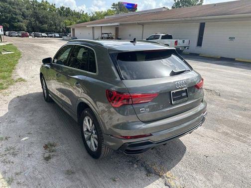 2022 Audi Q3 45 S line Premium Plus
