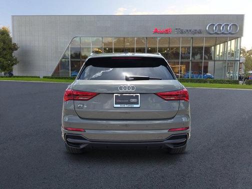 2022 Audi Q3 45 S line Premium Plus