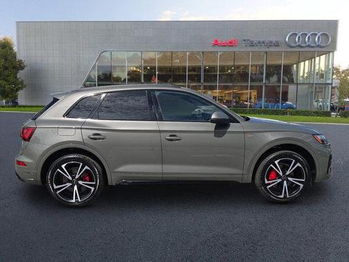 2025 Audi Q5 45 S line Premium Plus