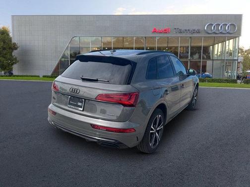 2025 Audi Q5 45 S line Premium Plus