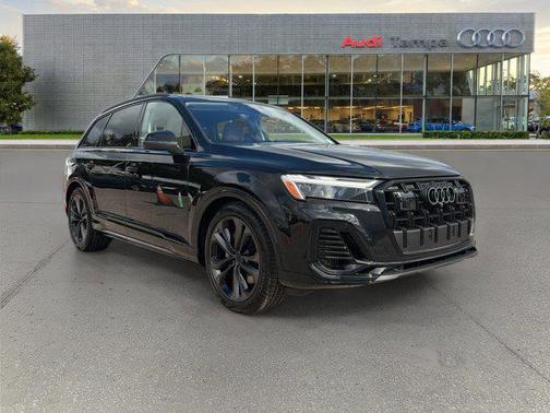 2026 Audi Q7 55 Premium Plus