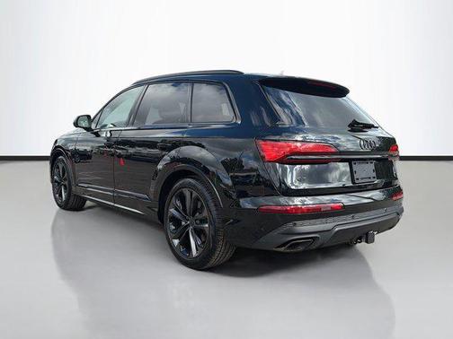 2026 Audi Q7 55 Premium Plus