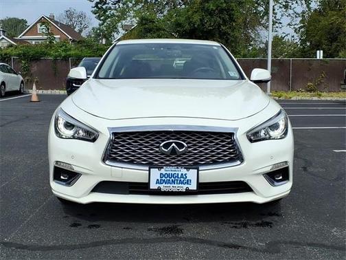 2022 INFINITI Q50 LUXE